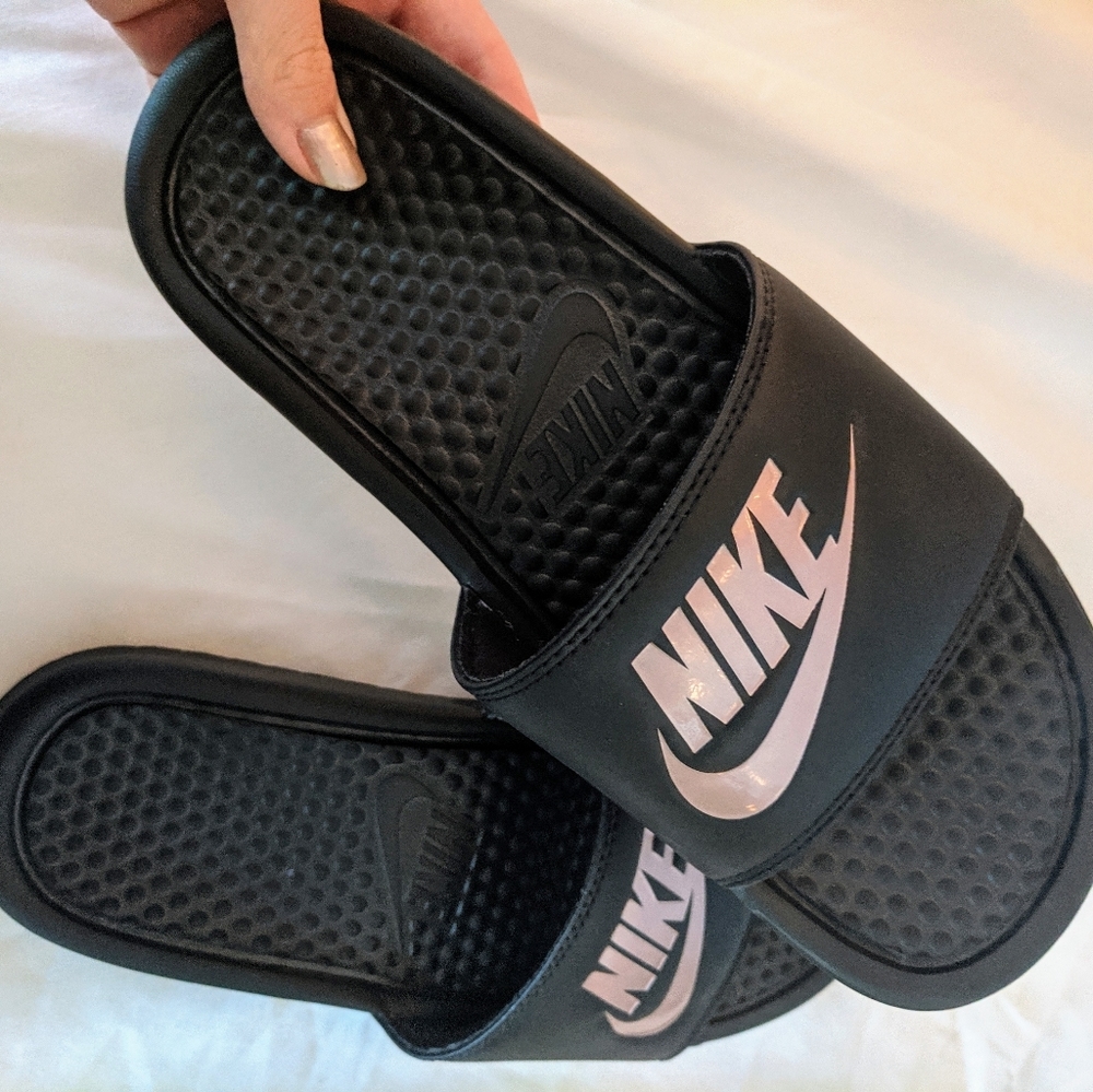 Nike slides